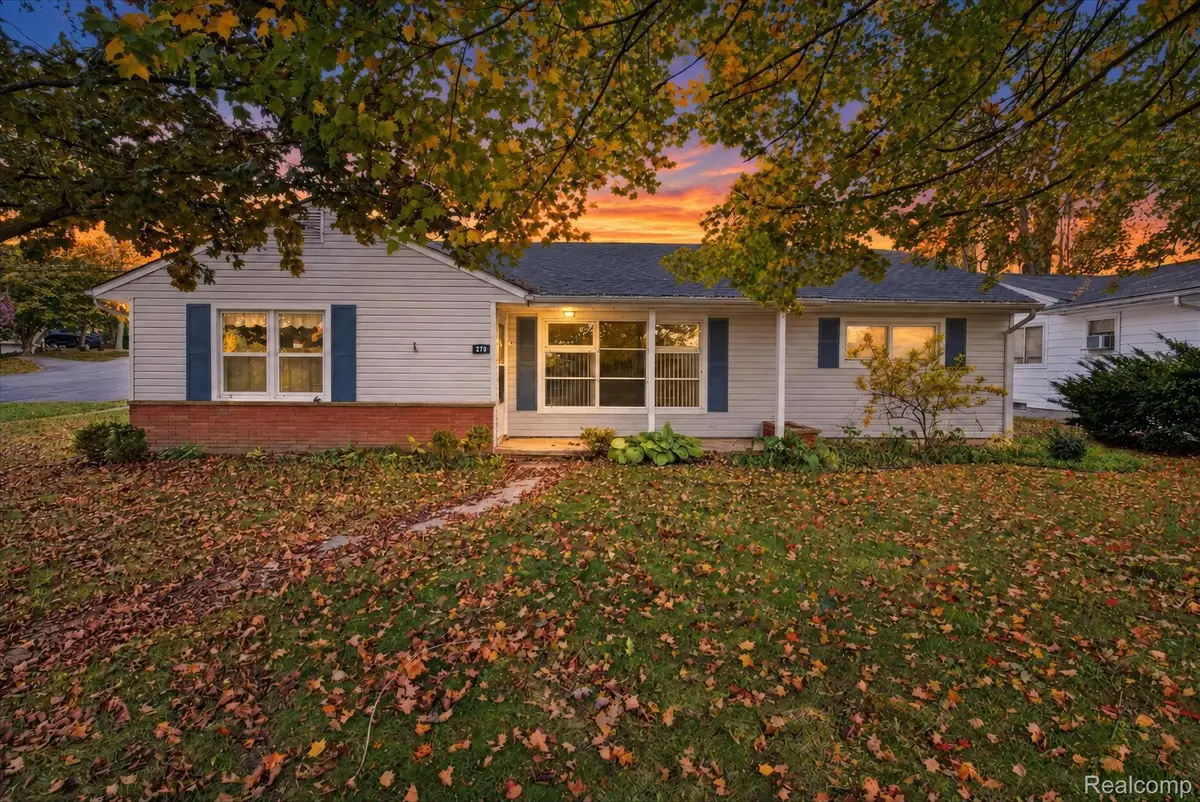 270 N East ST, Brighton, MI 48116 - #1