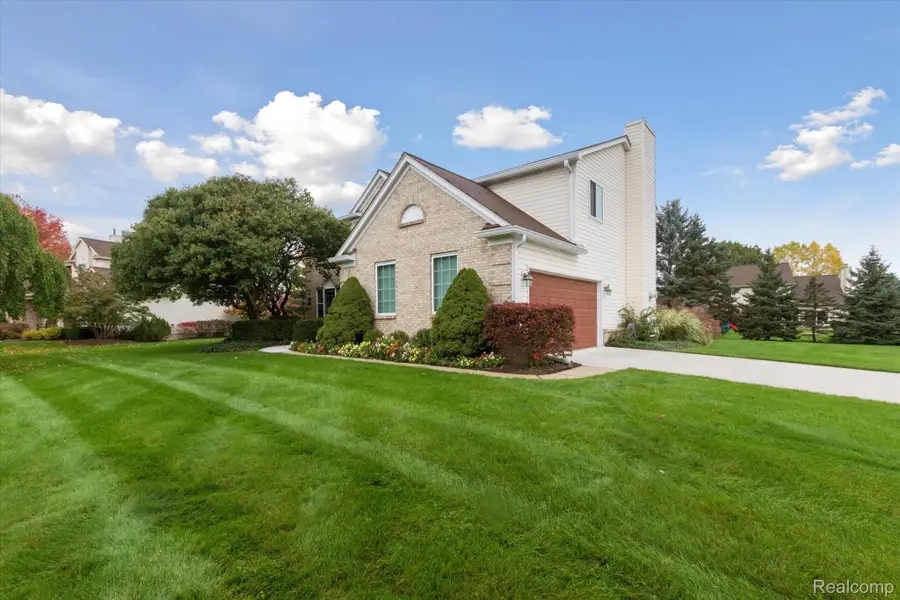 1107 Mountainside DR, Orion, MI 48362 - #3
