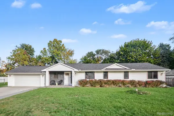 3115 Greenlawn AVE, CommerceTwp, MI 48382
