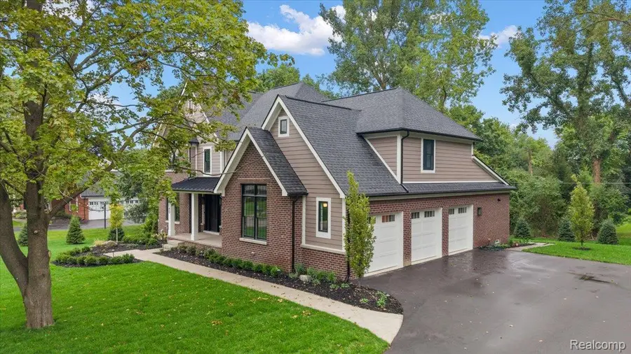4340 Charing WAY, Bloomfield, MI 48304 - #3