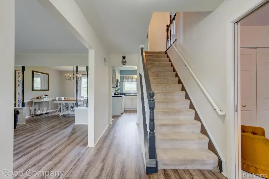36058 Barkley ST, Livonia, MI 48154 - #3