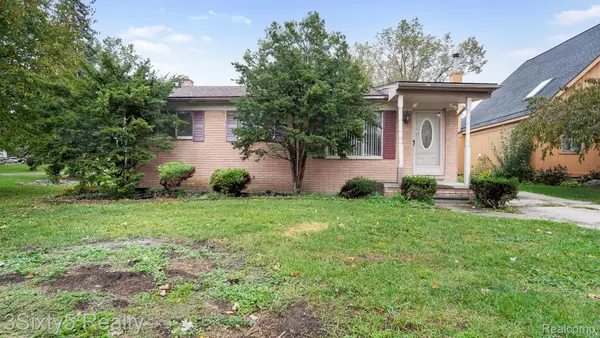 22480 Carter RD, Woodhaven, MI 48183