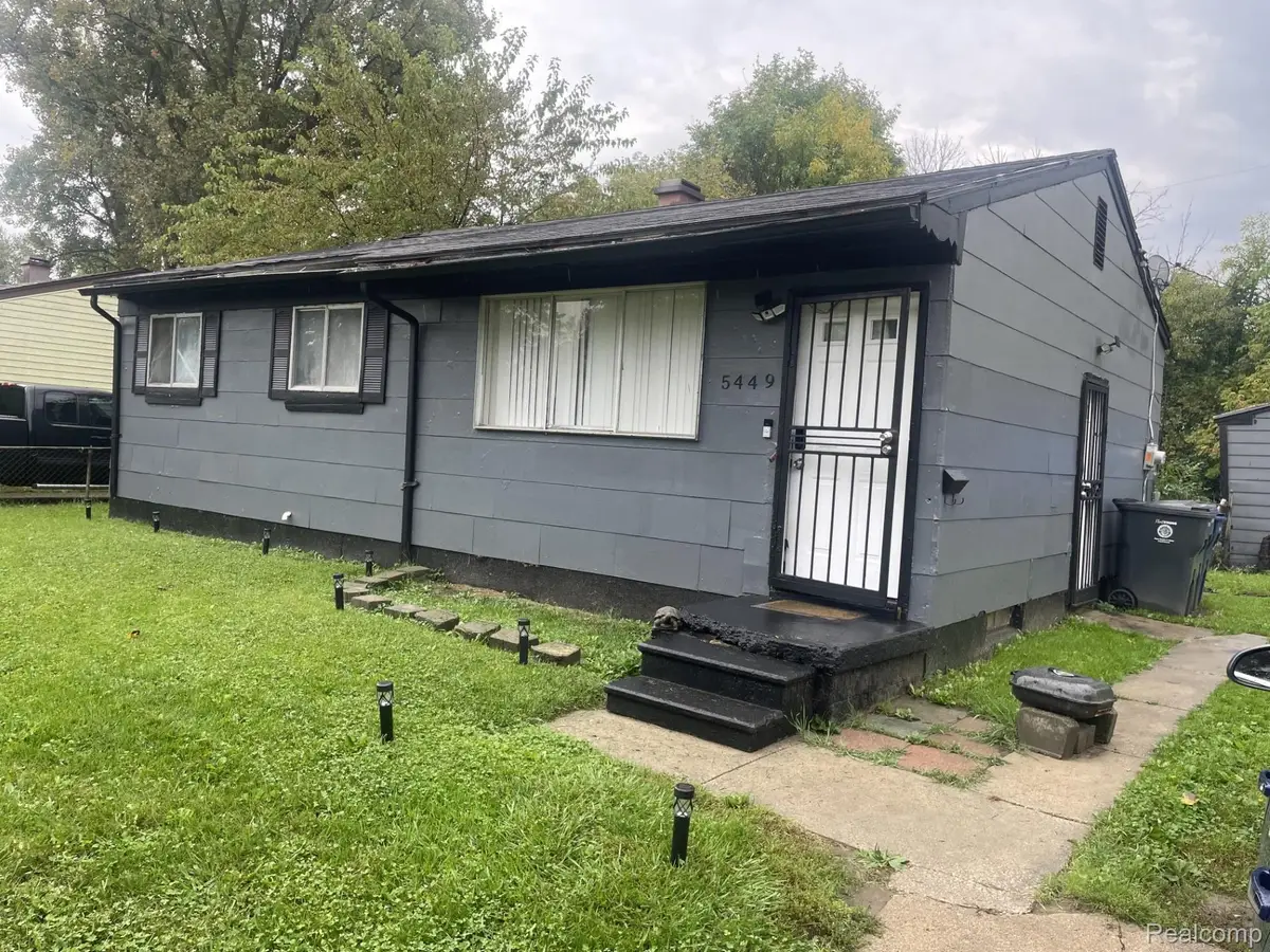 5449 Stiffler RD, Flint, MI 48505 - #1