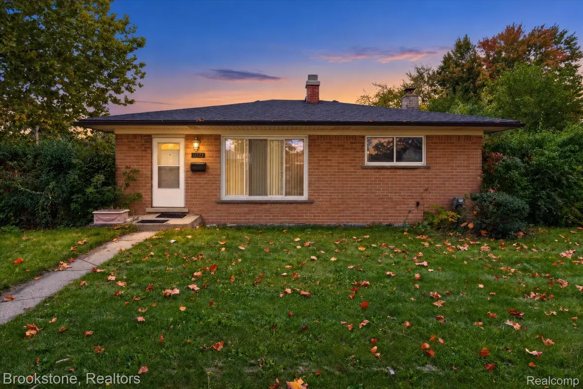11723 Stamford AVE, Warren, MI 48089 - #1