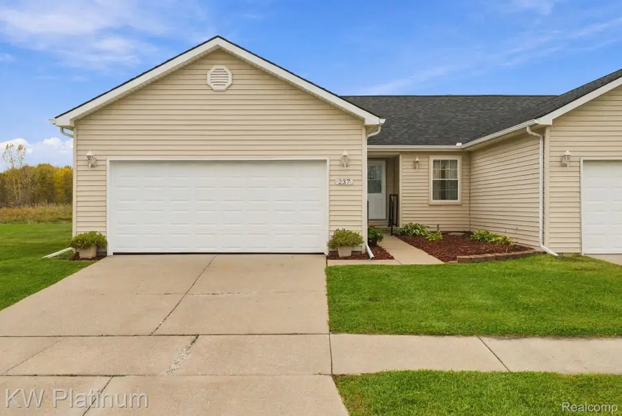 237 Quail DR, Capac, MI 48014 - #3