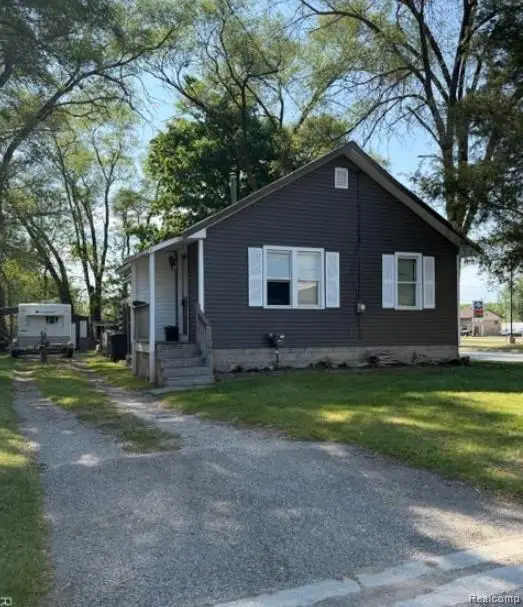 11509 Dexter ST, Clio, MI 48420