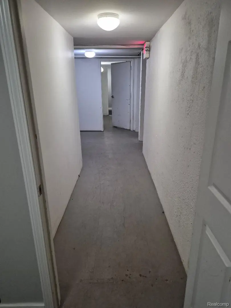 6139 Orchard Lake RD 6 # 104, West Bloomfield, MI 48232 - #3