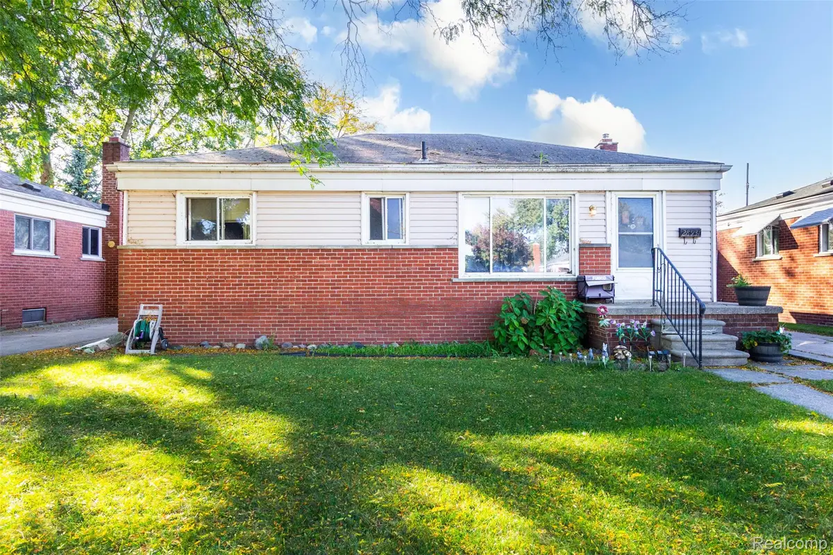28931 Joan ST, Saint Clair Shores, MI 48081 - #1
