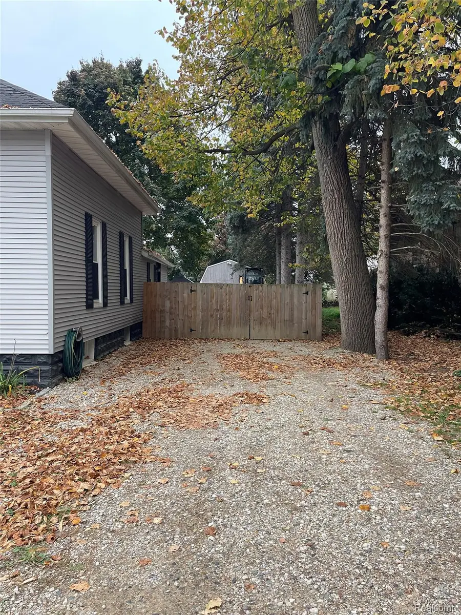 4284 Huron ST, North Branch, MI 48461 - #3