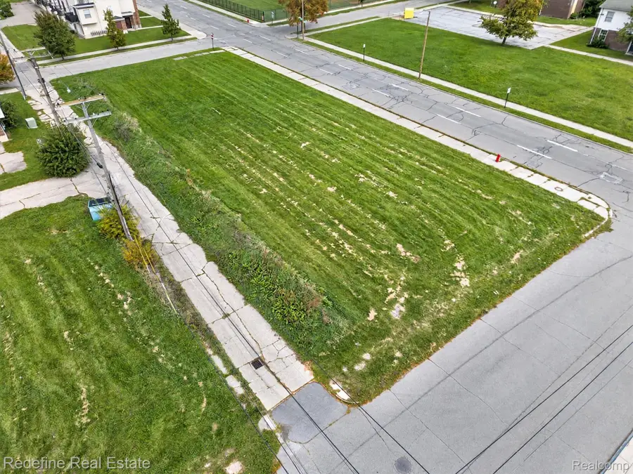 3715 Rosa Parks BLVD, Detroit, MI 48208 - #2