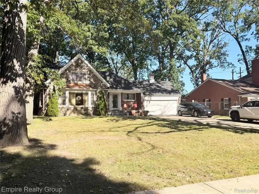 1260 Strathcona DR, Detroit, MI 48203 - #3