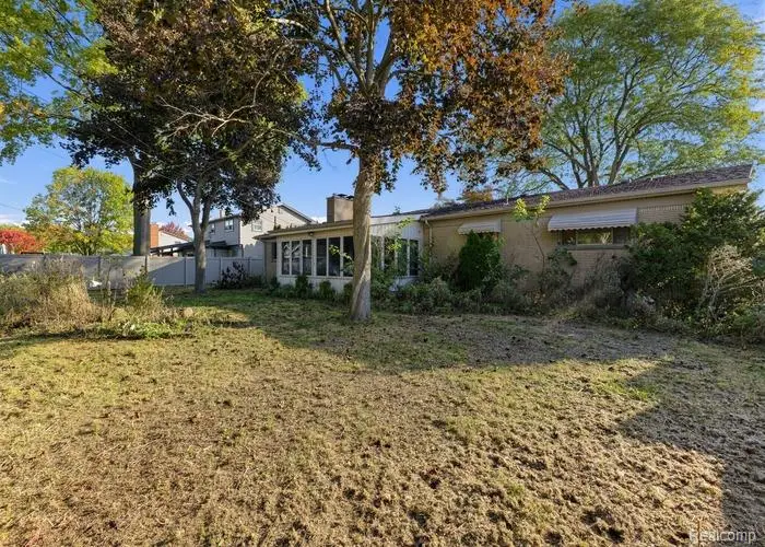 10078 Kolb AVE, Allen Park, MI 48101 - #2
