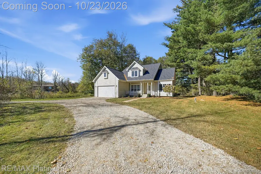 2026 Yorway DR, Howell, MI 48843 - #3