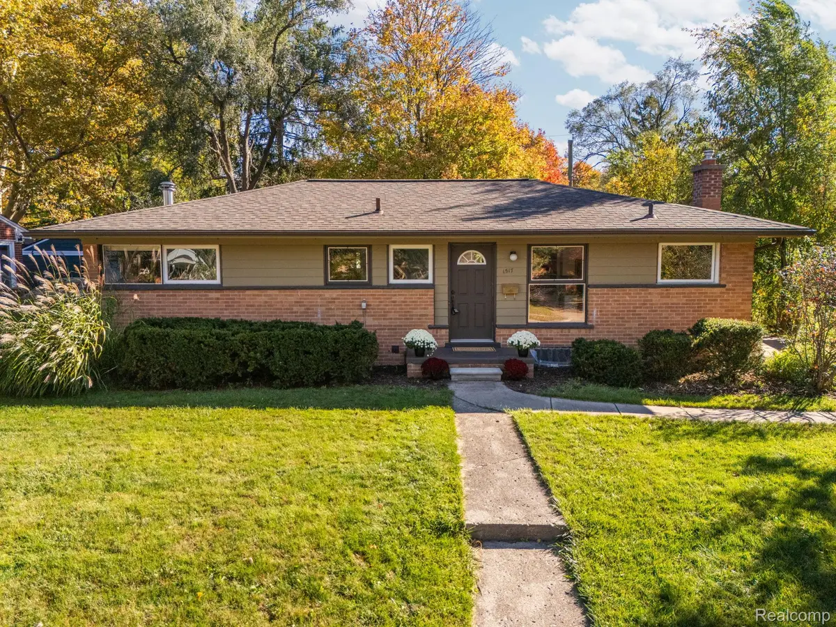 1517 Catalina DR, Ann Arbor, MI 48103 - #1