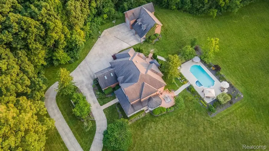 5557 Cobble LN, Dexter, MI 48130 - #2