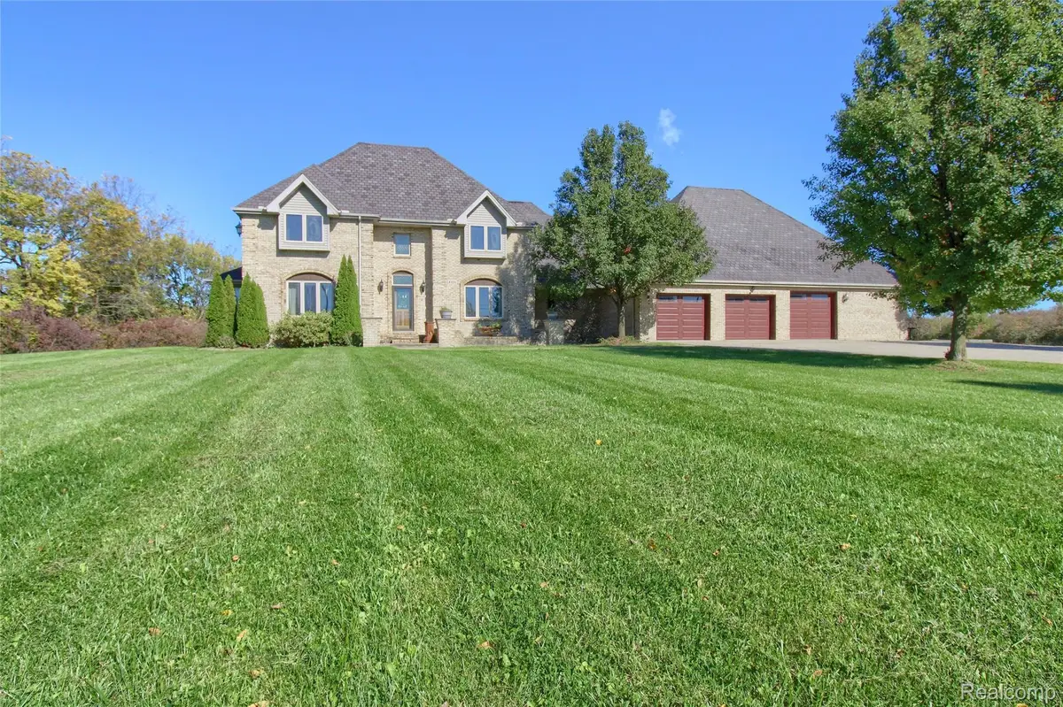 4305 Pointe Aux Peaux, Newport, MI 48166 - #1