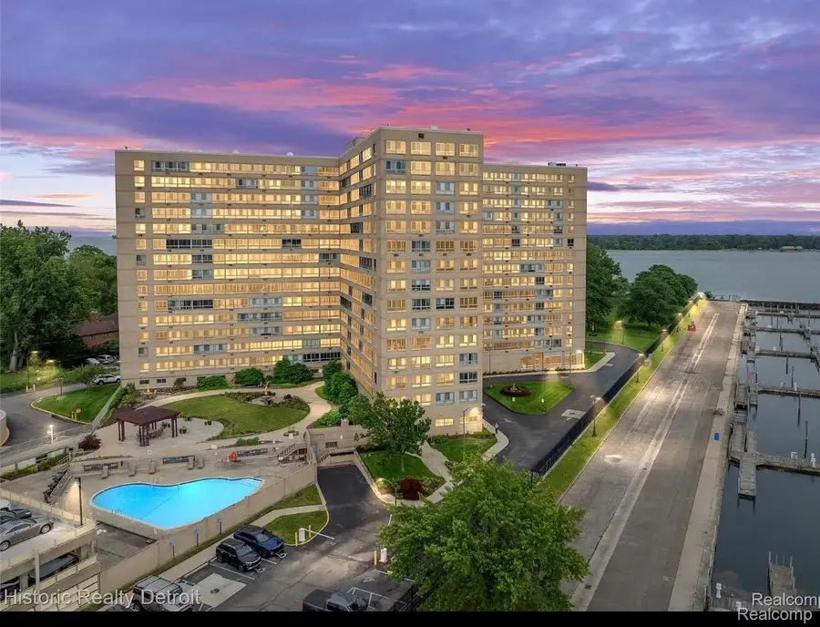 8900 E. Jefferson E. Jefferson AVE  # 602, Detroit, MI 48214 - #2