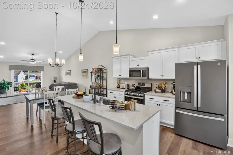 1534 N Village CIR, Kalamazoo, MI 49009 - #3
