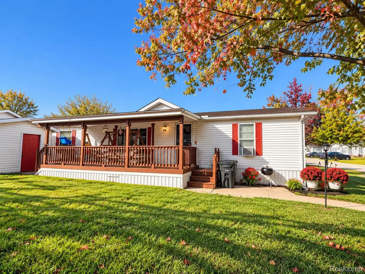 6986 Chippewa, Romulus, MI 48174 - #1