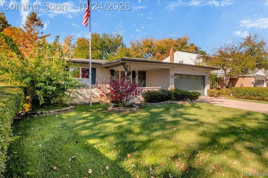 1733 Ranier BLVD, Canton, MI 48187 - #3