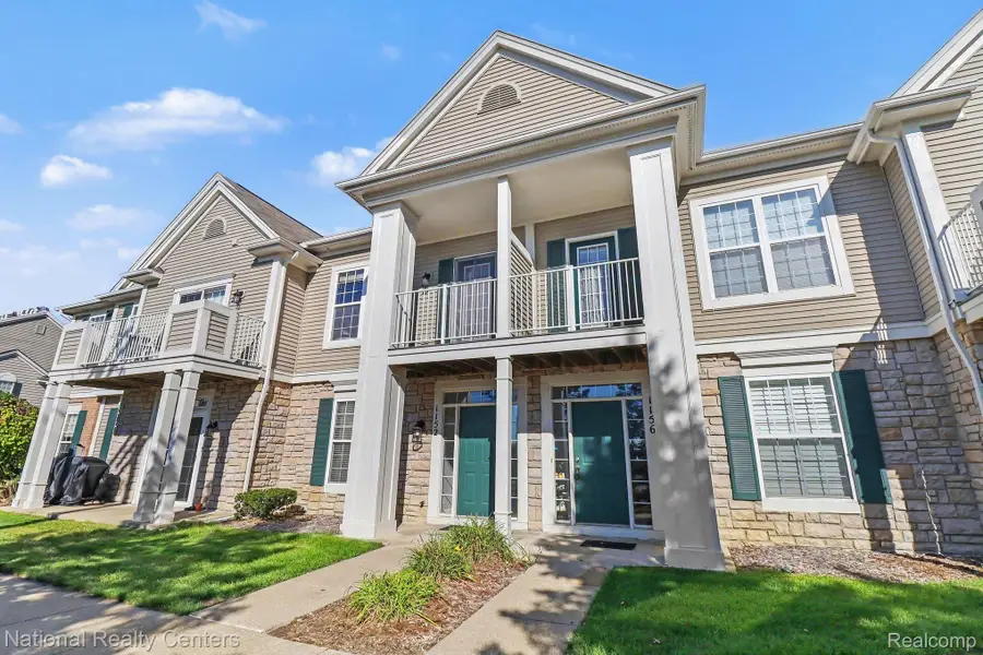 1152 Alameda BLVD, Troy, MI 48085 - #2