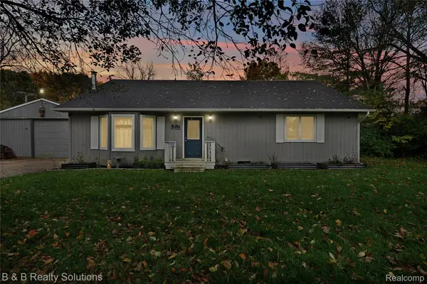 7171 Stanley RD, Flushing, MI 48433