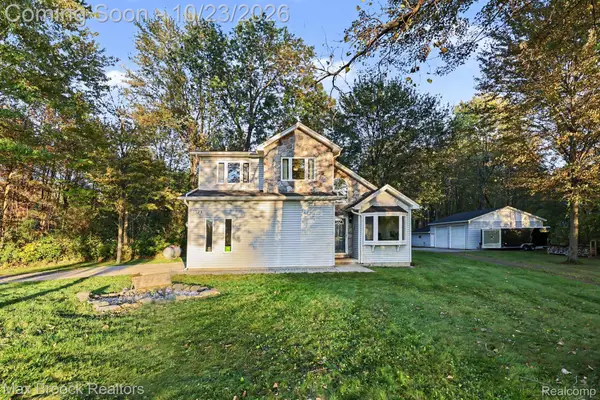 8223 Morrow RD, Algonac, MI 48001