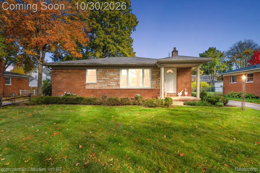 1481 Hazel ST, Birmingham, MI 48009 - #2