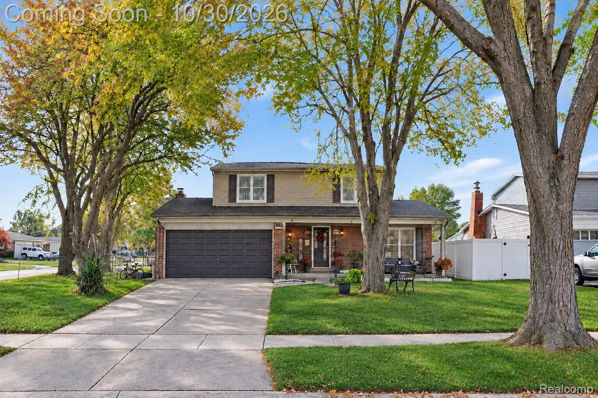 35833 Electra DR, Sterling Heights, MI 48312 - #1