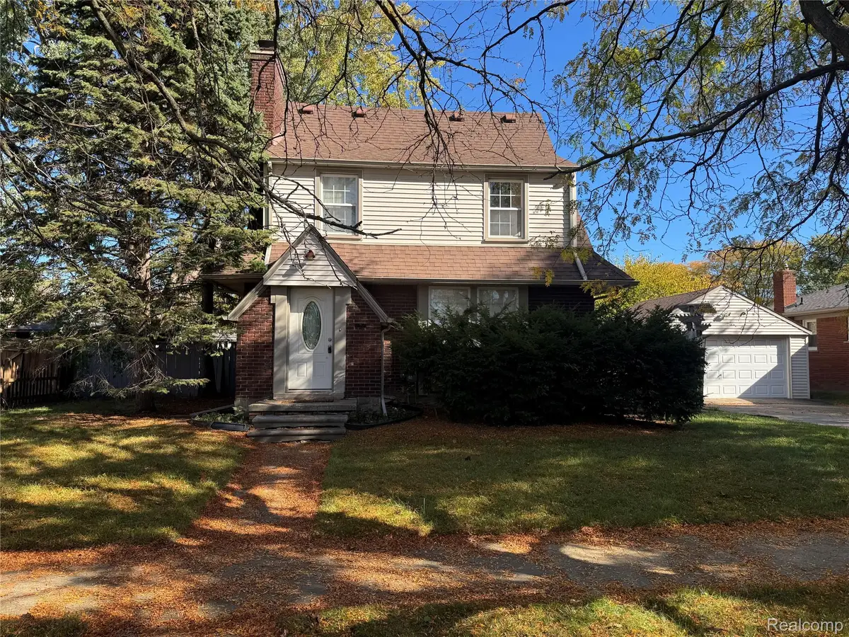 2373 22nd ST, Wyandotte, MI 48192 - #1