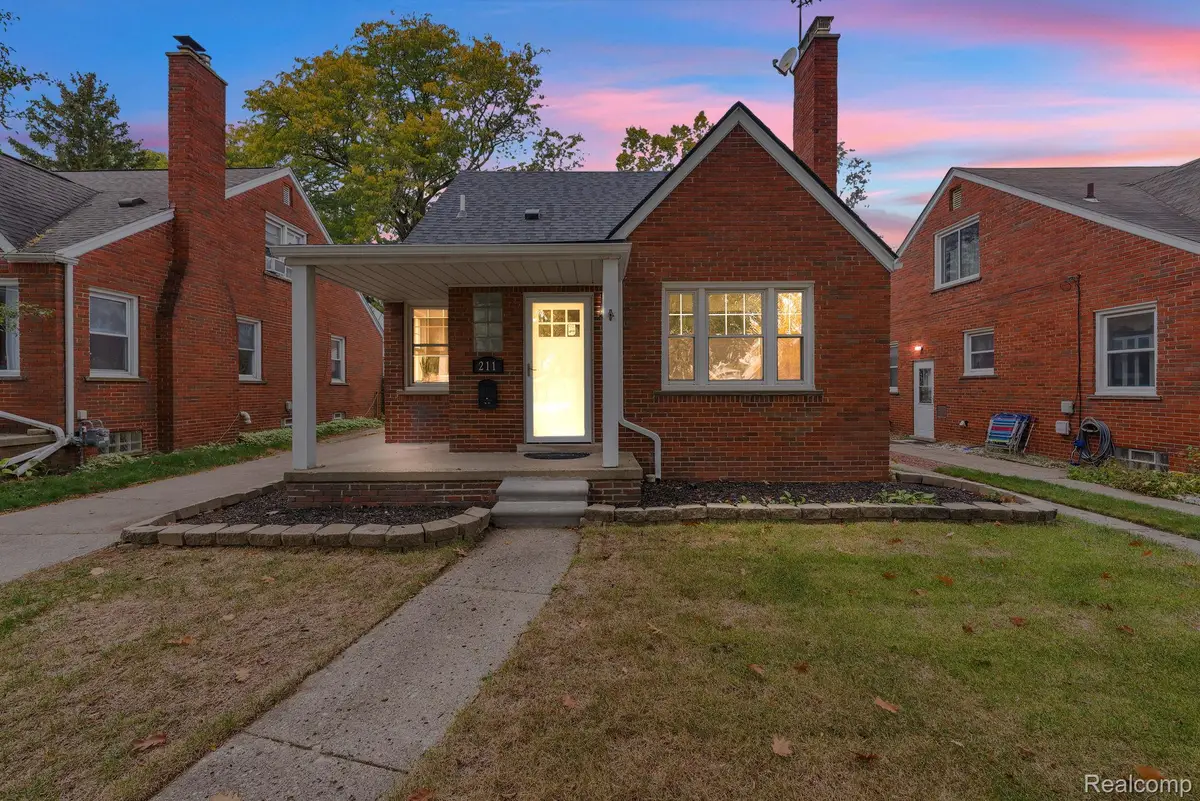211 Drexel ST, Dearborn, MI 48128 - #1