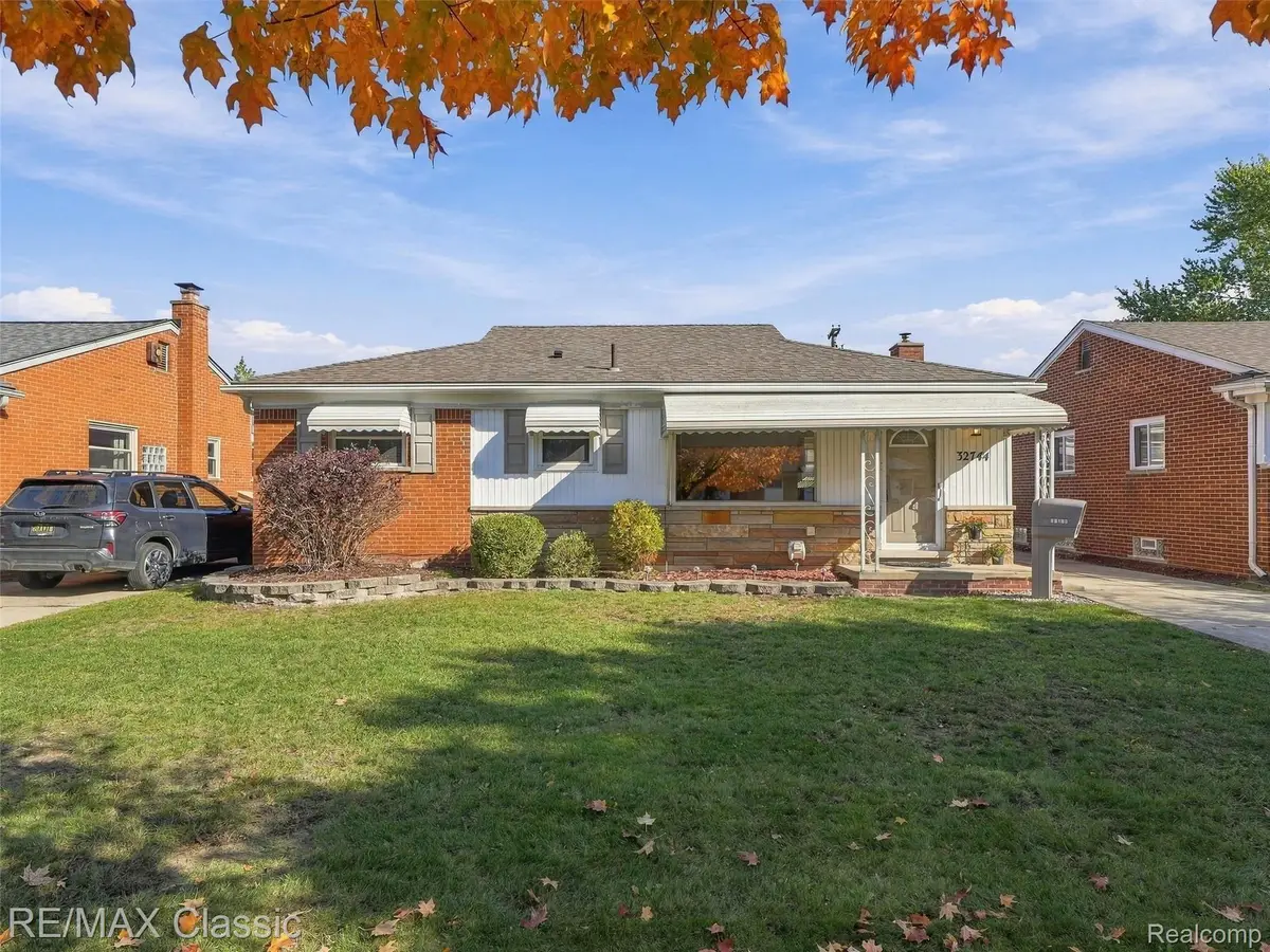 32744 Sandra LN, Westland, MI 48185 - #1