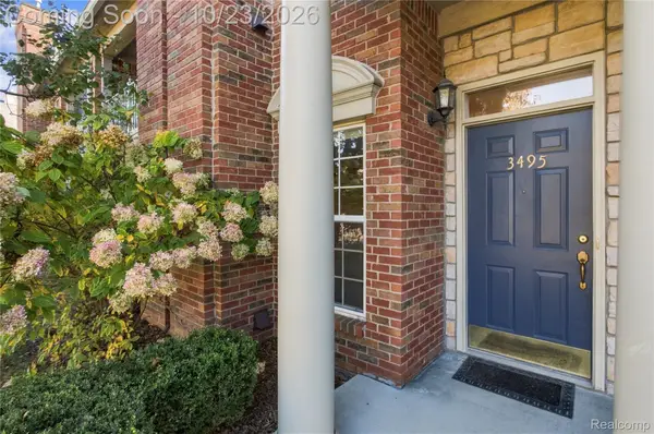 3495 Tremonte CIR S 20 # 211, Rochester, MI 48306