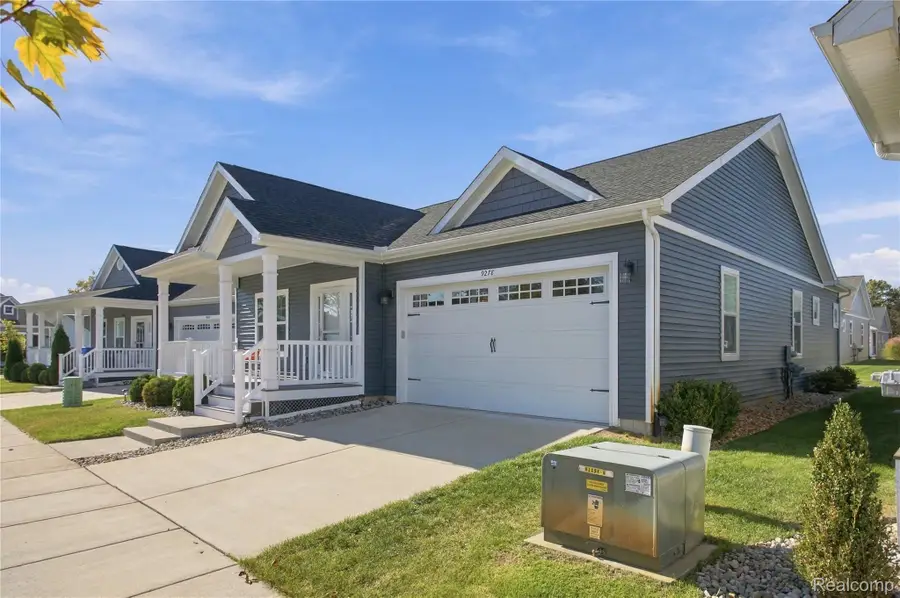9278 Cottage LN, Pinckney, MI 48169 - #3