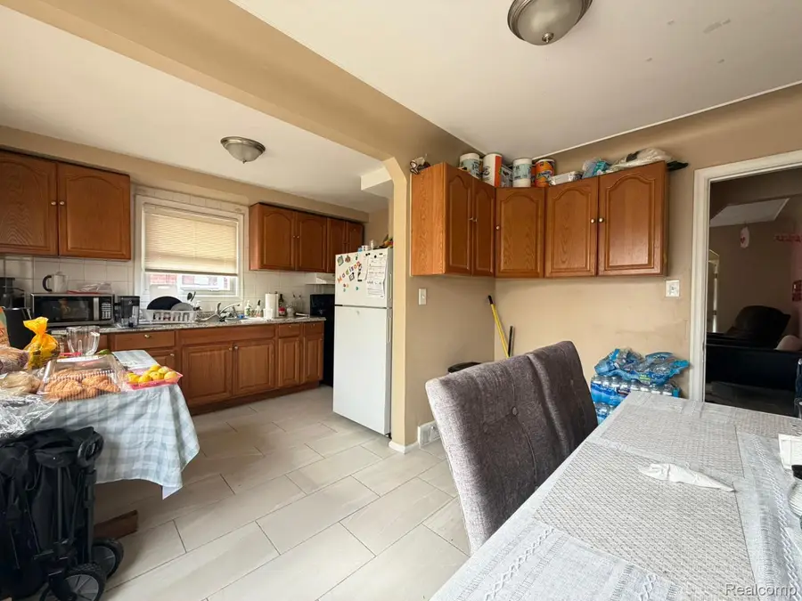 12072 Ashton AVE, Detroit, MI 48228 - #2
