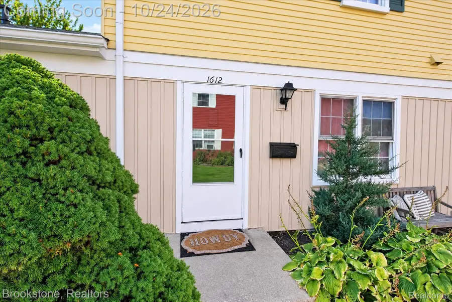 1612 Wingate BLVD, Ypsilanti, MI 48198 - #3