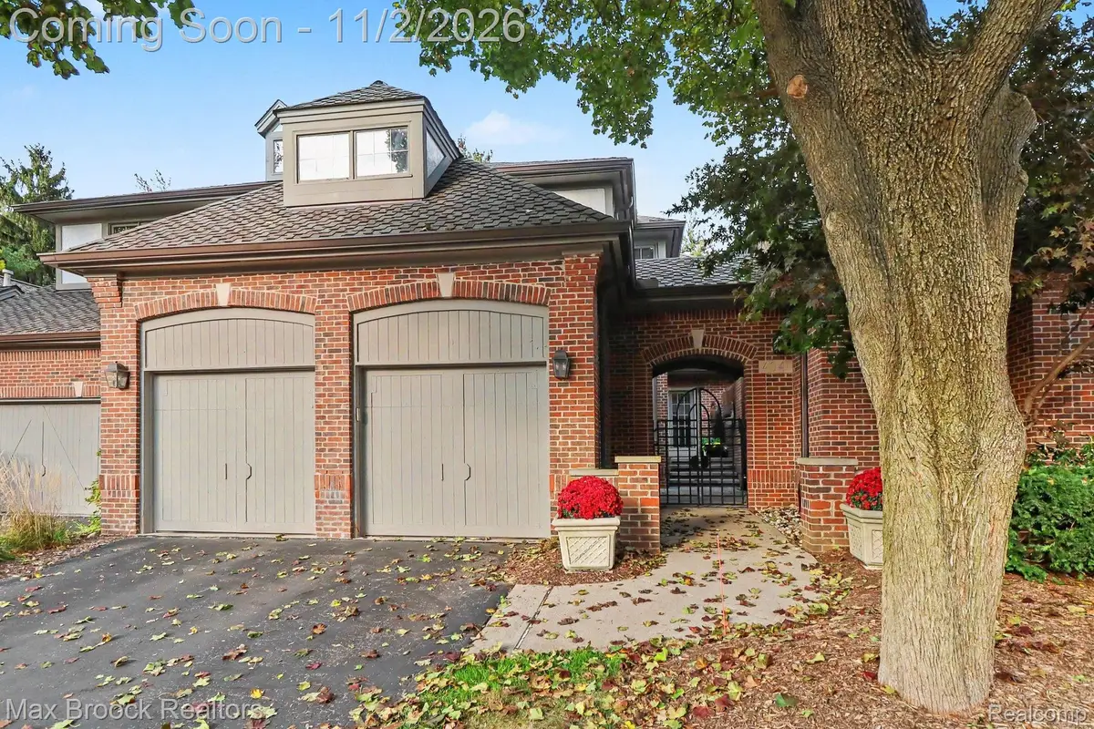 4041 Cranbrook CT  # 27, Bloomfield, MI 48301 - #1