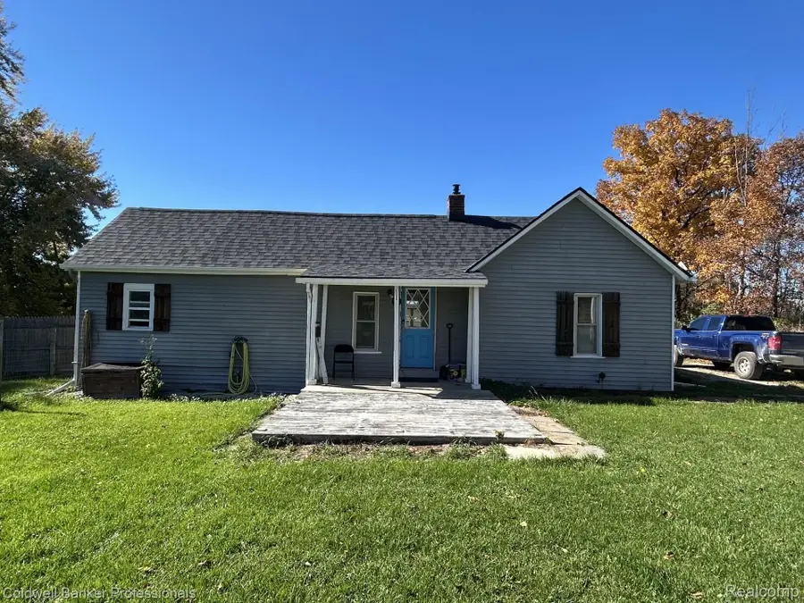 1267 S Cummings RD, Davison, MI 48423 - #2