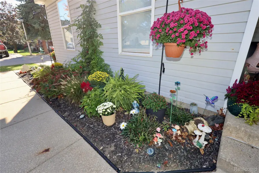 2415 N Aurelius RD  # 42, Holt, MI 48842 - #3