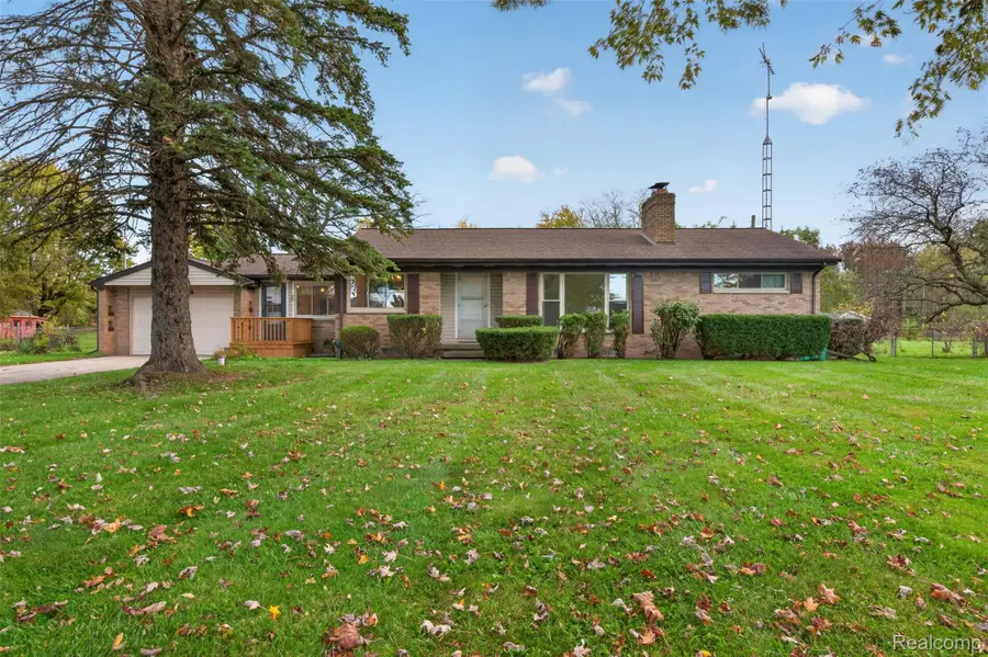 10475 Miller RD, Gaines, MI 48473 - #2