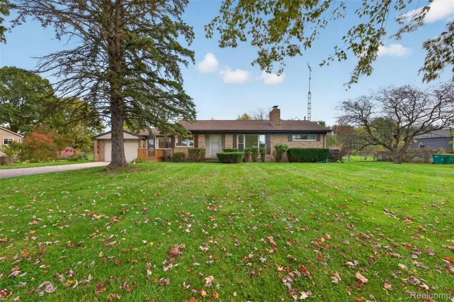 10475 Miller RD, Gaines, MI 48473 - #3