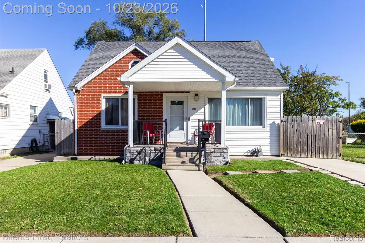 7414 Ashton AVE, Detroit, MI 48228 - #1