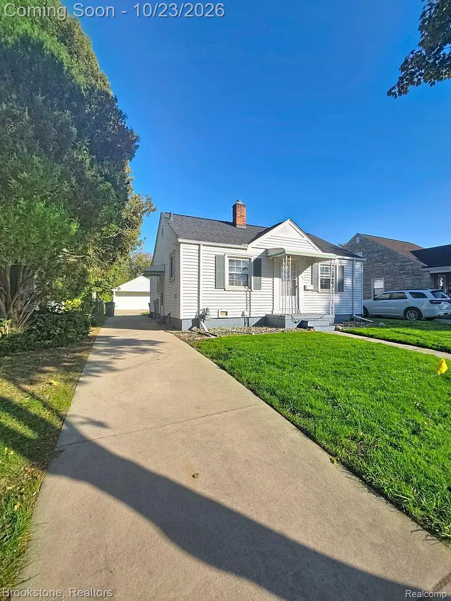 3045 Academy ST, Dearborn, MI 48124 - #2