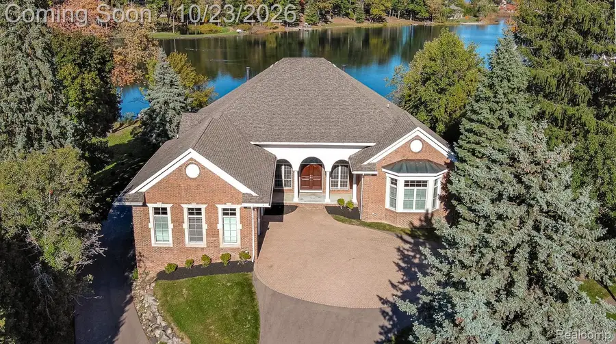 1616 Apple LN, Bloomfield, MI 48302 - #2
