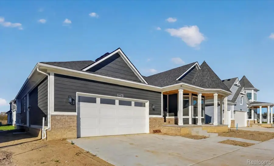 54465 Ann DR, Macomb, MI 48042 - #3