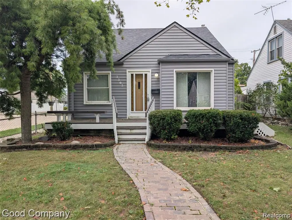 3303 Cummings AVE, Royal Oak, MI 48073 - #1