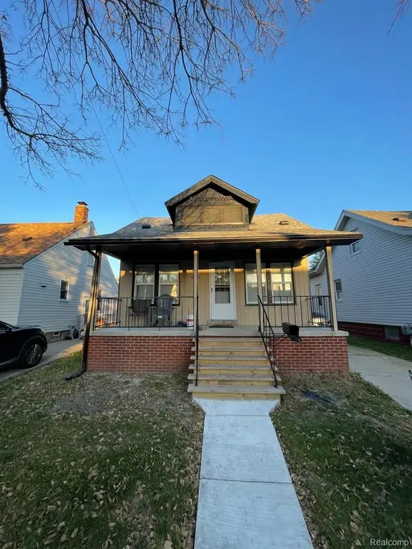 4950 Palmer ST, Dearborn, MI 48126