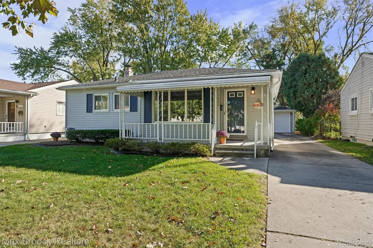 1602 Millard AVE, Royal Oak, MI 48073 - #1