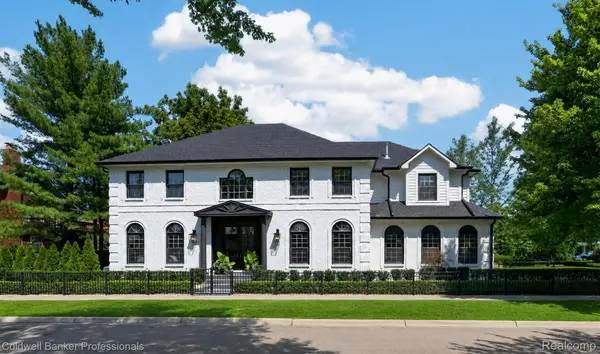 788 S Bates ST, Birmingham, MI 48009