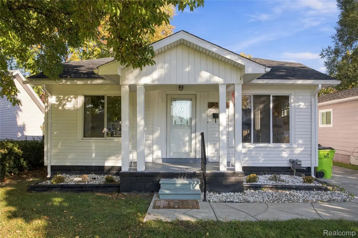 19039 Colorado ST, Roseville, MI 48066 - #1